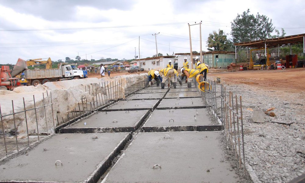 Ongoing Precast works of Side Drain Concrete